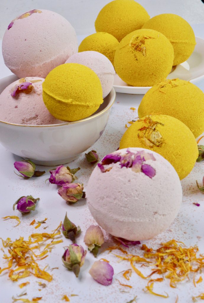 Bombe de baie efervescente cu trandafir - Cu Rețetă
