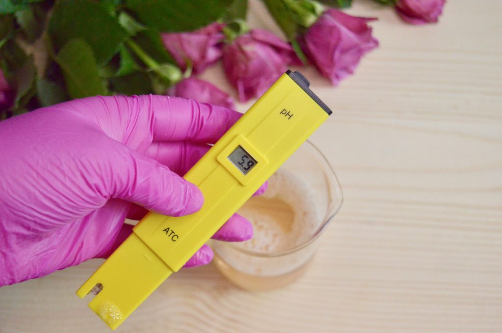 Spumă de curățare pentru ten uscat - Conscious Beauty
