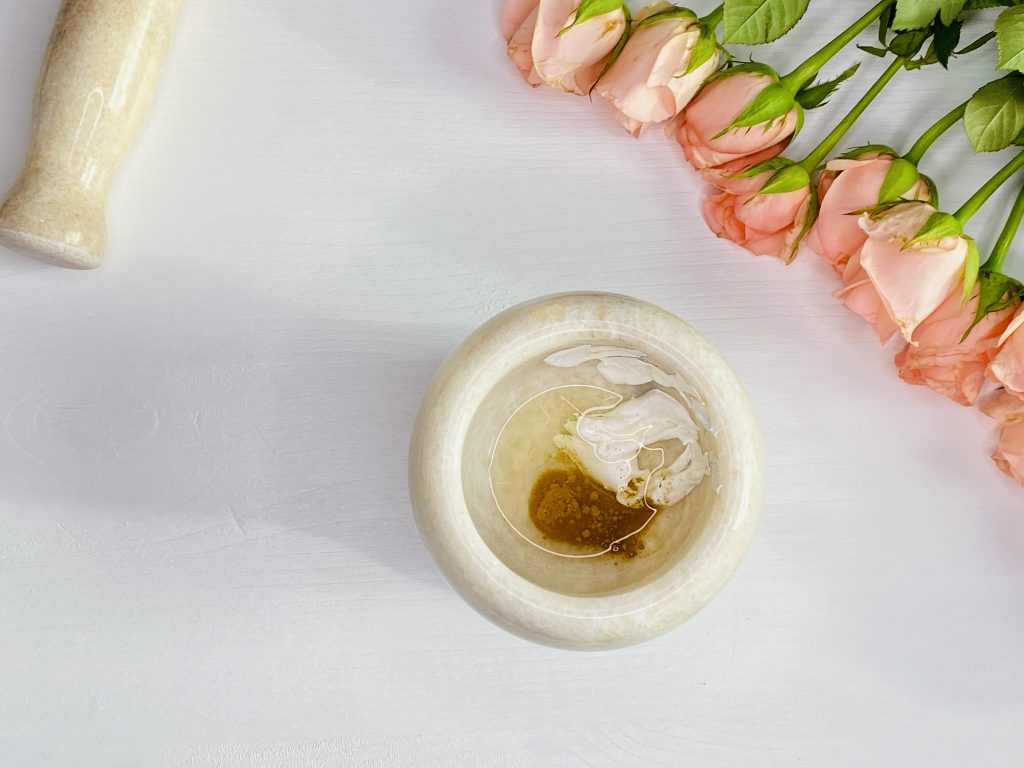 Cum să faci Corector imperfecțiuni și cearcăne | How to make Concealer