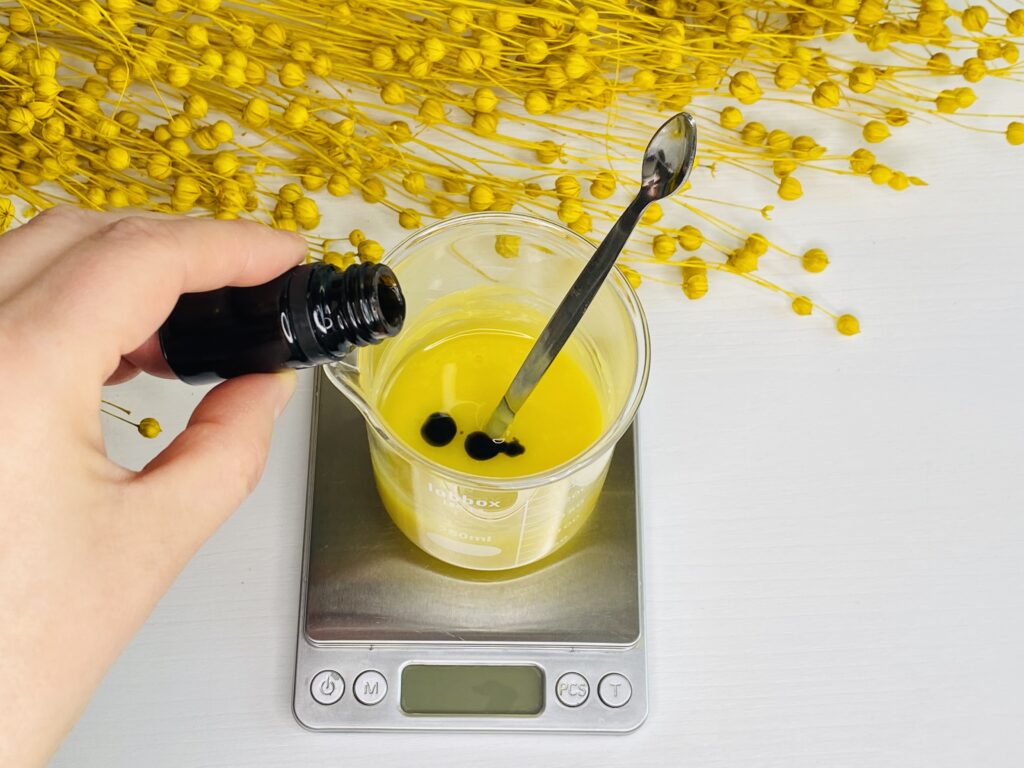 Cum să faci Unguent cu Gălbenele | How to Make Calendula Salve
